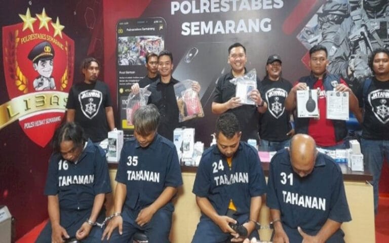 Polrestabes Semarang Ringkus Komplotan Pencuri Iphone Senilai Rp 1,2 Miliar