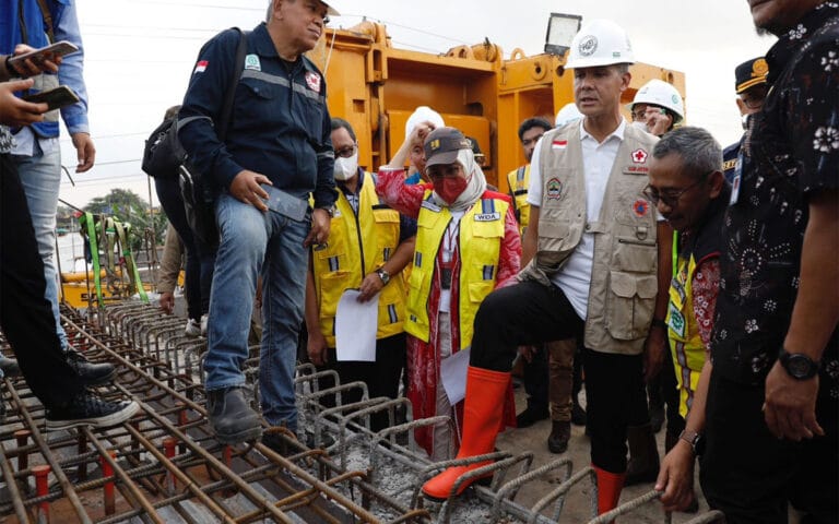 Respon Aduan Kemacetan di Jembatan Juwana, Ganjar: Pembukaan Bisa Lebih Cepat