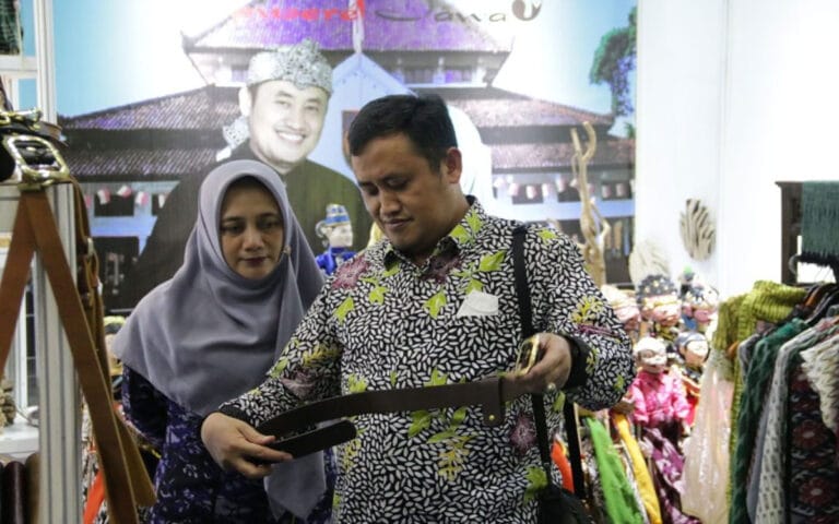 Pemalang Turut Pamerkan Produk UMKM Unggulan di Inacraft 2023