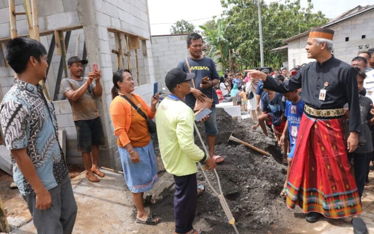 Ganjar: Program Tuku Lemah Oleh Omah Mulai Dinikmati Warga