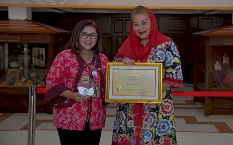 Pemkot Semarang Raih Penghargaan Top 5 Pelayanan Publik Via Aplikasi SIRINDU