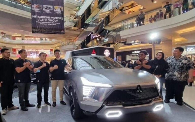 MMKSI Perkenalkan Mitsubishi XFC Concept di Pasar Jateng