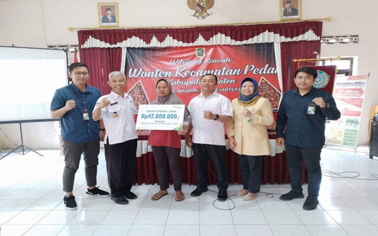 BPJS Ketenagakerjaan Serahkan Santunan Rp42 Juta