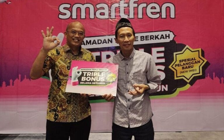 Pelanggan Smartfren Hadirkan Triple Berkah