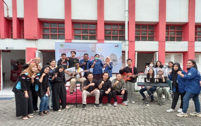 Semarakkan Ramadhan, FBB Untag Semarang Berbagi Kasih Kepada Masyarakat