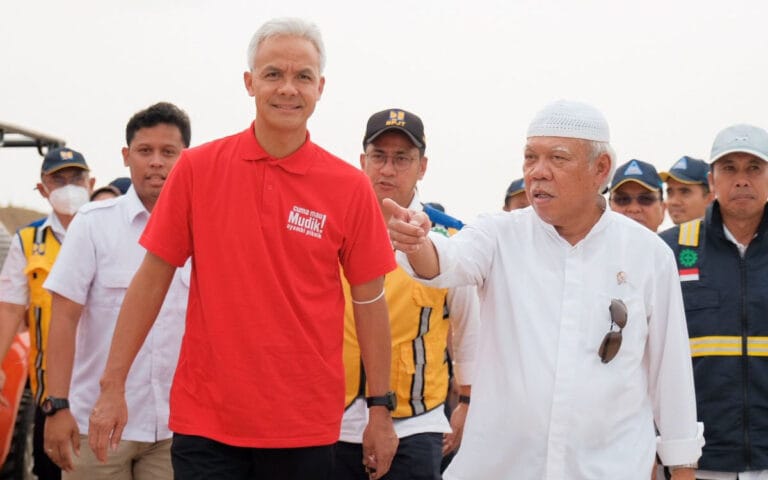 Pantau One Way Tol Bersama Menteri PUPR, Ganjar; Alhamdulillah Lancar