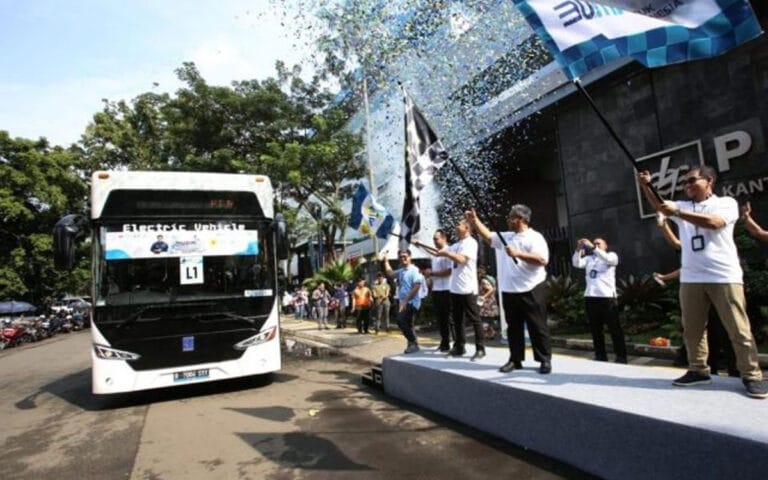 PLN Berangkatkan 10.000 Pemudik Ke Berbagai Daerah