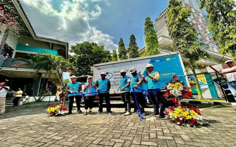 SPKLU Mobile Pertama di Indonesia Kini Ada di Ruas Tol Jawa Tengah