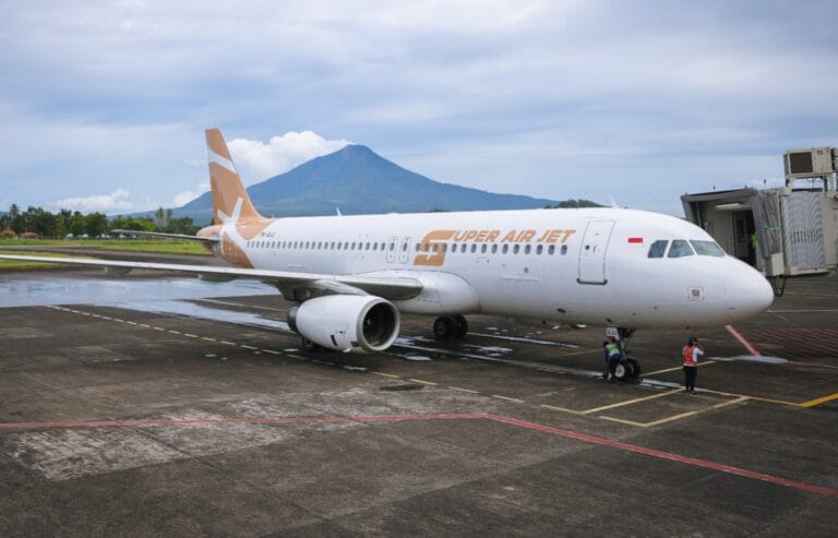 Sambut Diresmikan IKN,  Super Air Jet Buka Rute Balikpapan- Manado