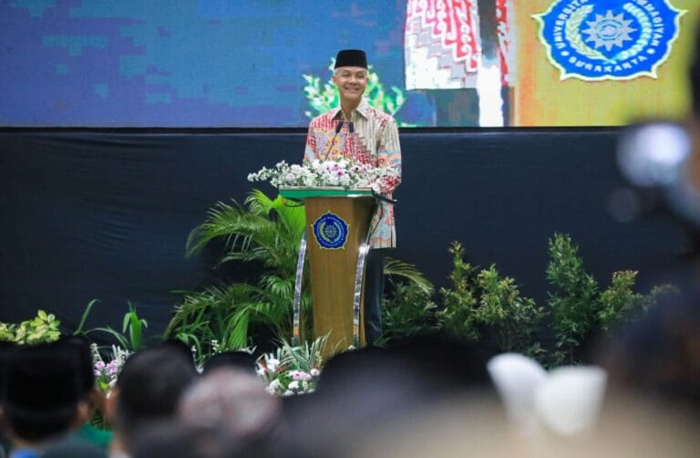 Hadiri Pelantikan PWA dan PWM Jateng, Ganjar: Semoga Kerjasama Terus Terjalin