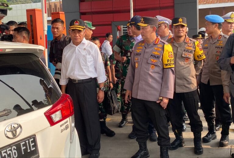 Kendaraan Pemudik Yang Melintas di Tol Kalikangkung Naik 300%