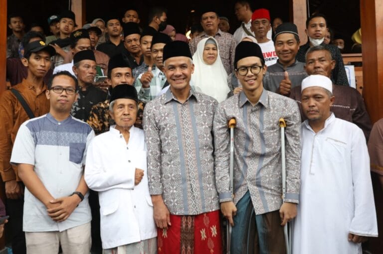 Halal Bihalal Ganjar di Purbalingga Dipenuhi Keluarga Besar Bani Hisyam Kalijaran