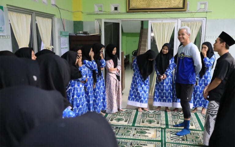 Ganjar Terharu Cerita Tentang Mendiang Pendiri Panti Asuhan Rahmatan Lil Alamin