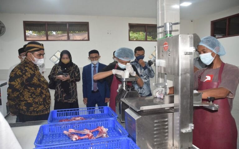 Pemprov Jateng Dorong Akselerasi Sertifikasi RPH Halal