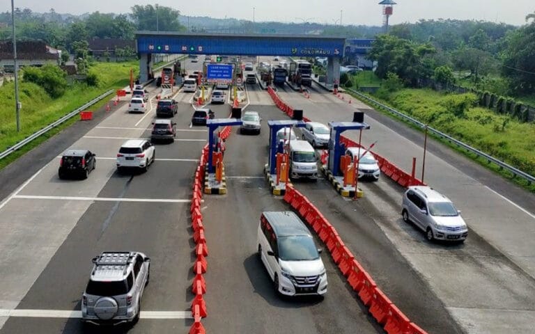 Sebanyak 200.000 Kendaraan Pemudik Belum Balik ke Jabodetabek