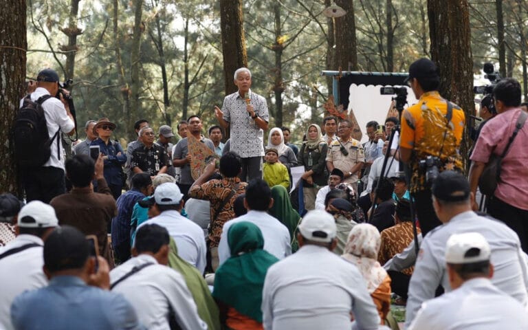 Gandeng Penyuluh dan Kelompok Tani Hutan, Ganjar Dorong Reboisasi Cegah Banjir