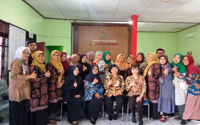 Tim Pengabdian Masyarakat USM Beri Bekal Pelatihan Keterampilan Bagi UMKM
