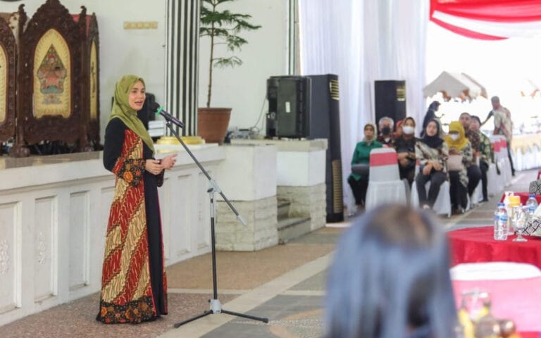 HBH TP PKK Jateng, Atikoh: Jangan Sampai Ibadah Kita “Downgrade”