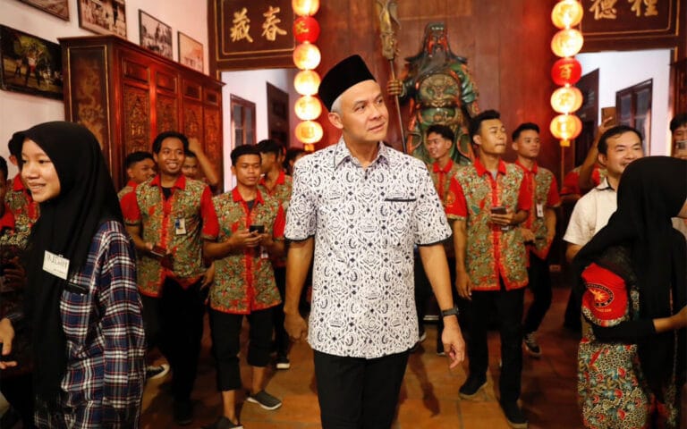 Ganjar Kunjungi Rumah Merah, Melihat Jejak Sejarah Abad 18