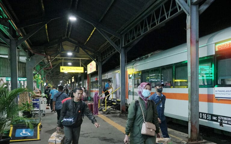 Selama Periode Angkutan Lebaran 2023, KAI Daop 4 Semarang Layani 430.000 Penumpang