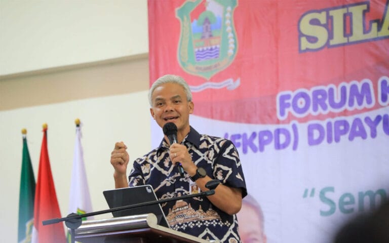 Ingatkan Jangan Korupsi, Ganjar Sebut Kades Berperan Penting