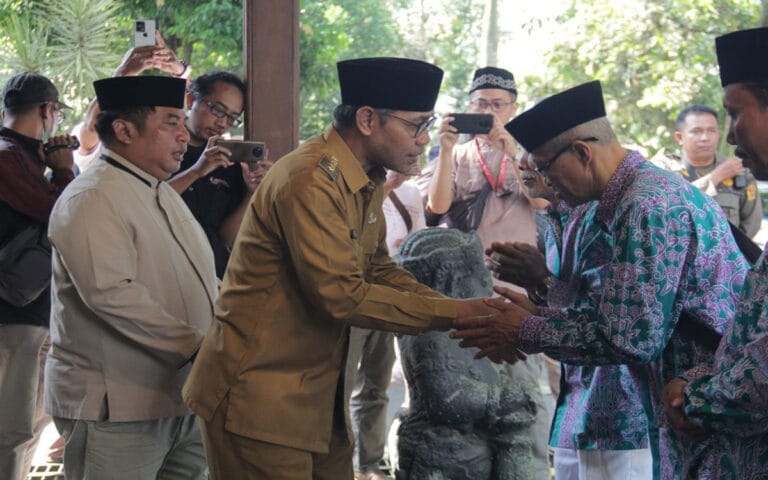 Jemaah Haji Kabupaten Temanggung Resmi Diberangkatkan