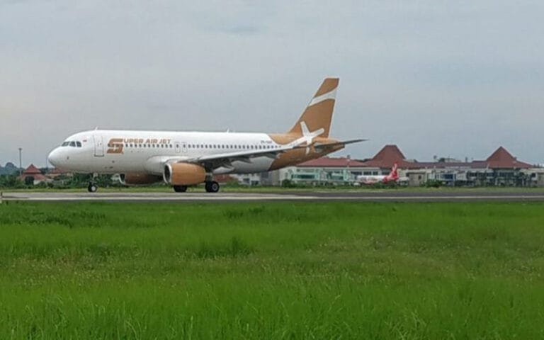 Arus Penumpang Libur Lebaran di Bandara Adi Soemarmo Meningkat