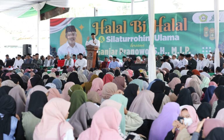 Ganjar Kepincut Pecel Jember; Ini Unik, Pakai Jangan Gori