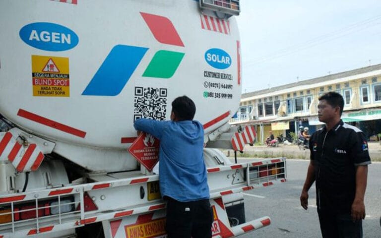 Pertamina Hadirkan Mobil Tangki QR Code