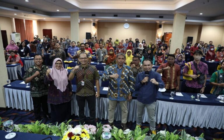 Admin Medsos “Kudu Jembar Atine”