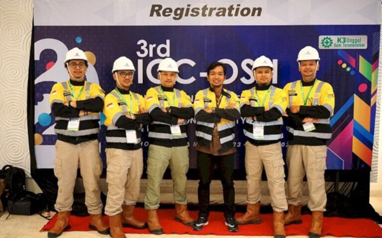 Semen Gresik Sabet Predikat 3 Stars Dalam Ajang ICC-OSH 2023