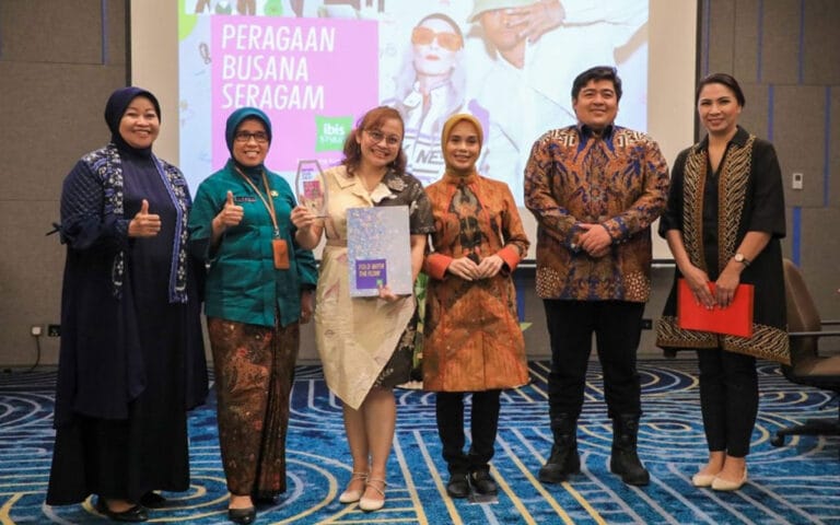 Fesyen Kreasi UKM Jateng Menang Kompetisi Seragam Hotel Jejaring Internasional