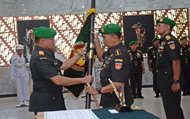 Sertijab Danrem 074/Wrt Dan Penyerahan Jabatan Kapendam IV/Diponegoro