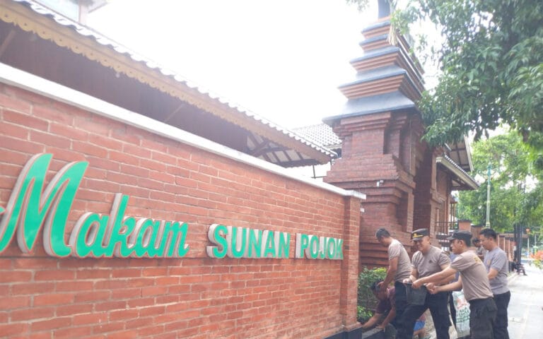 Revitalisasi Makam Sunan Pojok, Menghargai Sejarah Situs Budaya Blora