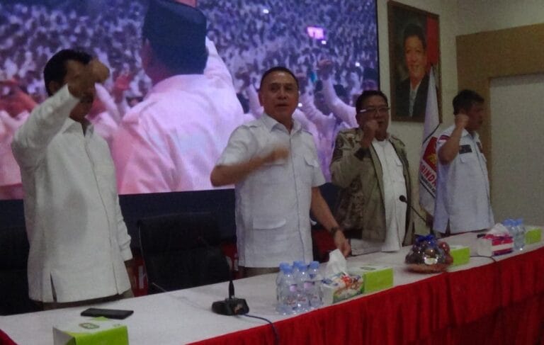 Bergabung Partai Gerindra Iwan Bule Siap Menangkan Prabowo Jadi Presiden 2024