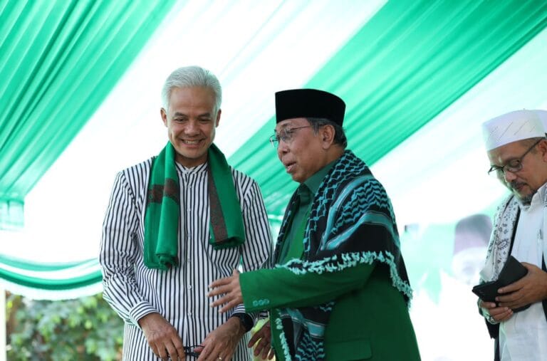 TGH Hazmi Hamzar Doakan Ganjar Hingga Meneteskan Air Mata