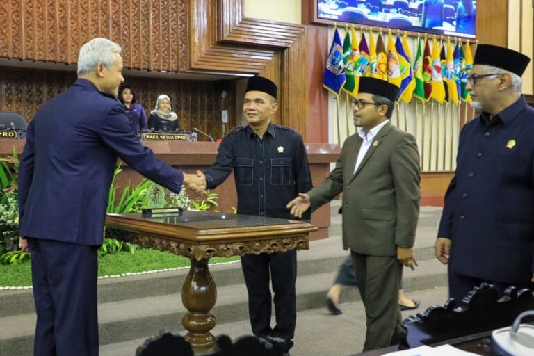 Ganjar dan DPRD Sepakat Hari Jadi Jateng Diperingati Setiap 19 Agustus