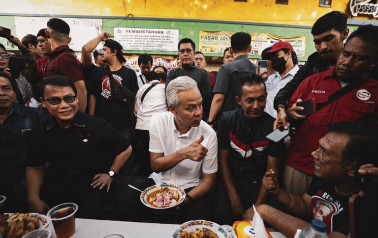 Duka Ganjar Untuk Desmond: Kami Sering Berbeda Dalam Politik, Tapi Bersama Untuk Rakyat