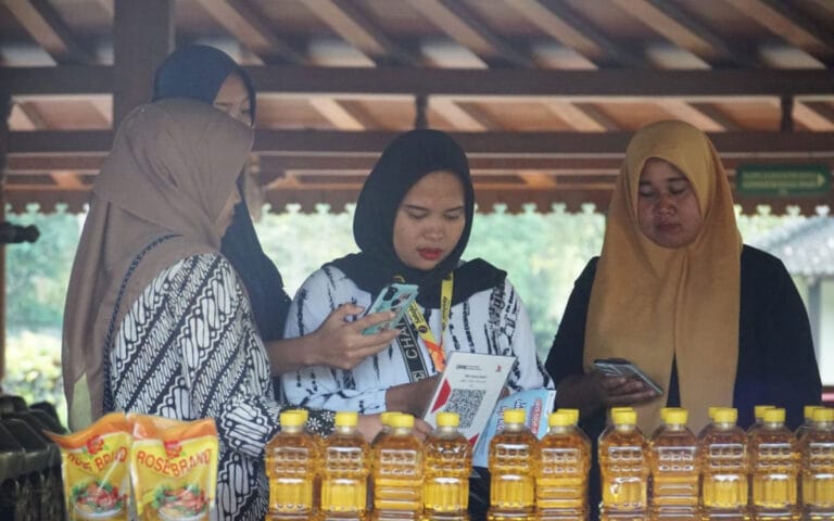 BI Dorong Penggunaan QRIS di Pasar Seni Borobudur