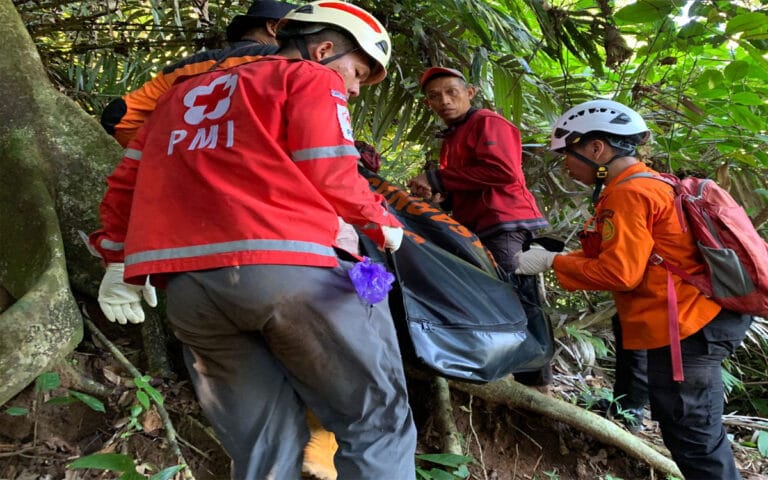 Ditemukan Tewas Setelah Sepekan Hilang di Hutan