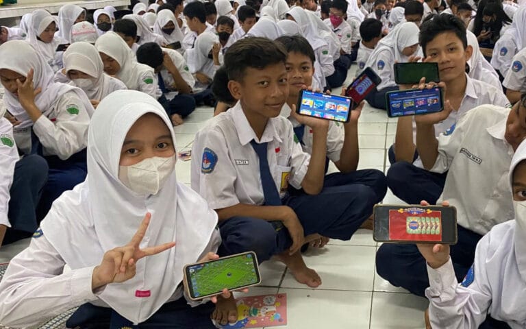 Solve Education! Foundation Gelar Program Duta Literasi Bahasa Inggris Tingkat SMP