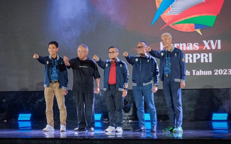 Ganjar dan Basuki Duet Nyanyikan ‘Bento’, Pada Pembukaan Pornas XVI