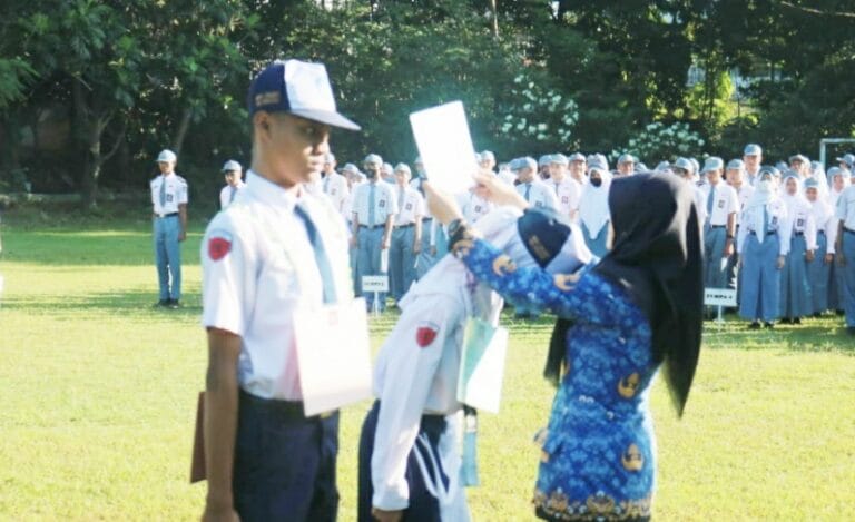 Tahun Pelajaran Baru 2023/2024 SMA N 4 Semarang Gelar MPLS Kelas X