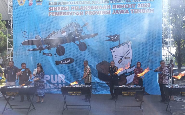 Sebanyak 10 Juta Batang Rokok Ilegal Dimusnahkan, Kerugian Negara Rp7,89 Miliar