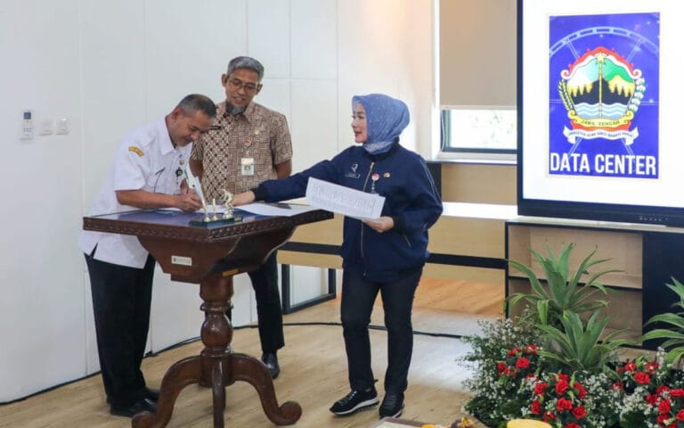 Wujudkan Tata Kelola TIK Lebih Baik, Diskominfo se-Jateng Perkuat Komitmen
