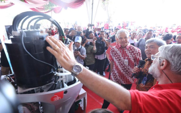 Dorong Transisi Energi, Gubernur Jateng Jadikan Cilacap Pilot Project Kapal Listrik