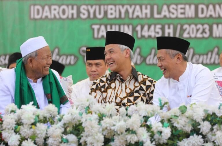 Hadir di Manaqib Kubro Jatman, Ganjar Pamitan ke Romo Kiai