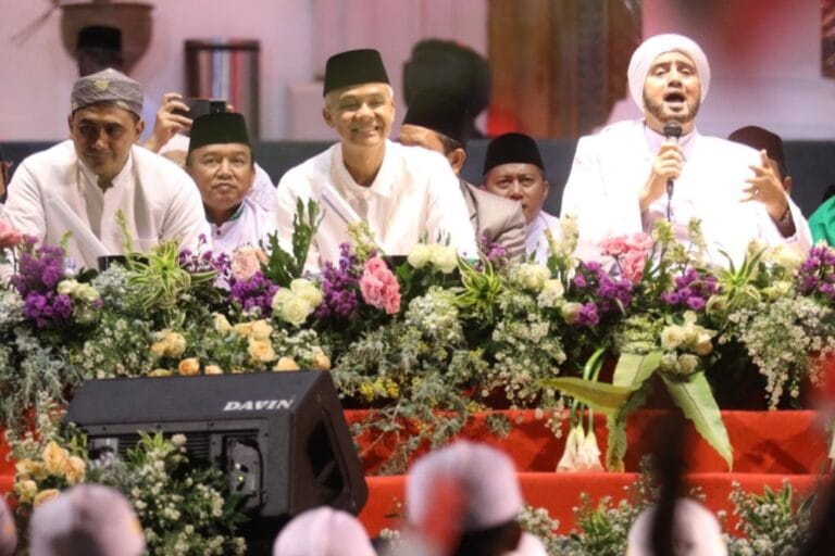 Apresiasi Jateng Bersalawat, Habib Syech: Nanti Tak Hanya Jawa Tengah, tapi Indonesia