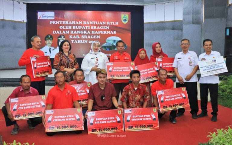 Pemkab Sragen Peringkat III Kabupaten Berkelanjutan di Indonesia