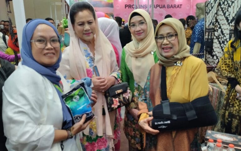Pembukaan Kriyanusa, Produk Boneka Rajut dari Jateng Diborong Ibu Negara